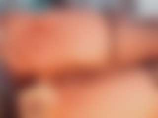 khiara-moretti's Live Sex Cam Show