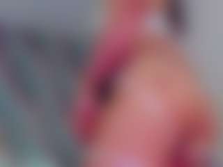 khiara-moretti's Live Sex Cam Show