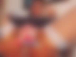Live cam show with khiara-moretti - Brown Eyes on Hubzter Live