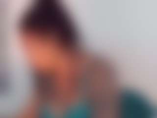 Live cam show with khiara-moretti - Brown Eyes on https://playwithruby.com