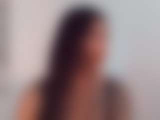 khiara-moretti's Live Sex Cam Show