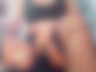 Live cam show with khiara-moretti - Black Hair on SpankPalCams