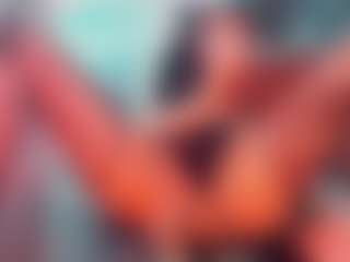 khiara-moretti's Live Sex Cam Show
