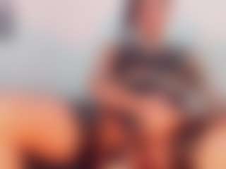 Live cam show with khiara-moretti - Orgasm on Dolls Live