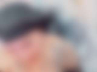 Live cam show with khiara-moretti - Fetish on Mixed Magazine Live