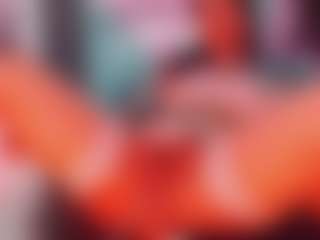 khiara-moretti's Live Sex Cam Show