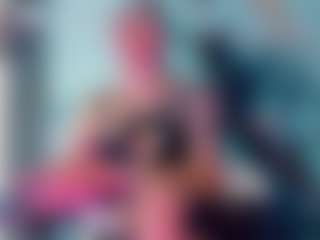 khiara-moretti's Live Sex Cam Show