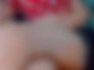 khiara-moretti's Live Sex Cam Show
