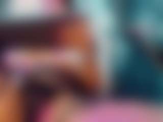 khiara-moretti's Live Sex Cam Show