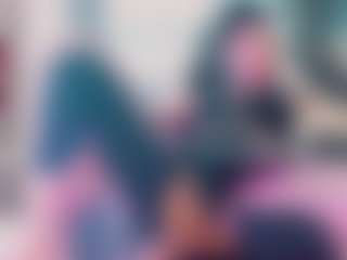 khiara-moretti's Live Sex Cam Show