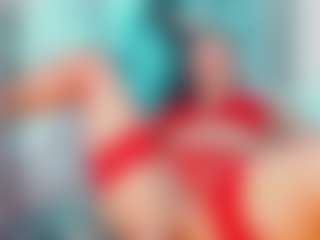 khiara-moretti's Live Sex Cam Show