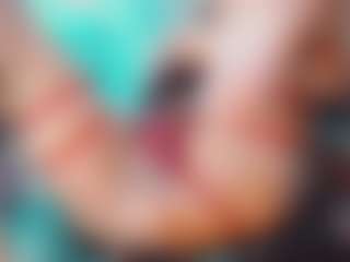 khiara-moretti's Live Sex Cam Show