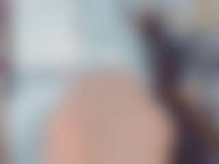Live cam show with khiara-moretti - Black Hair on CSO-WL