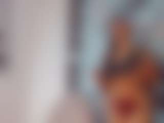 Live cam show with khiara-moretti - Dirty Talk on Camsoda