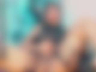 Live cam show with khiara-moretti - Brown Eyes on livesuperchat.net