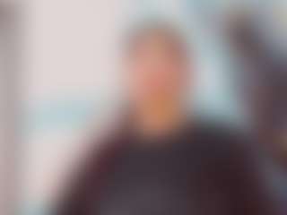 khiara-moretti's Live Sex Cam Show