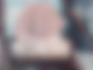 khiara-moretti's Live Sex Cam Show