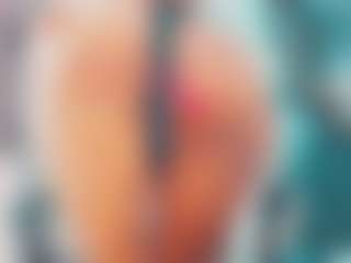 Live cam show with khiara-moretti - Dirty Talk on Cam Slut