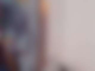 khiara-moretti's Live Sex Cam Show