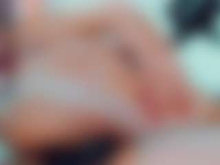 khiara-moretti's Live Sex Cam Show