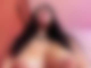 Lilith-Salvatoree's Live Sex Cam Show