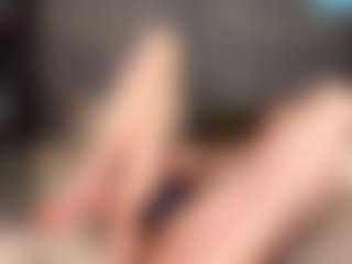 Live cam show with Amanda - Black Hair on justonemore.cc