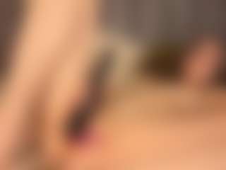 Live cam show with Amanda - Orgasm on Camsoda
