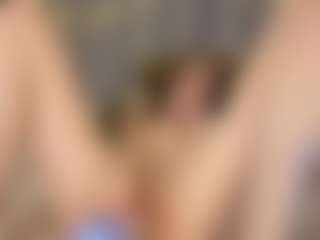 Live cam show with Amanda - Green Eyes on Camsoda