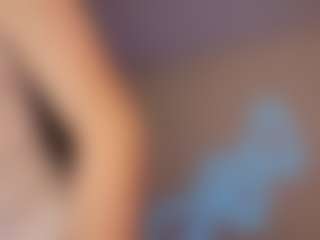 Live cam show with Amanda - Green Eyes on camwithhim.com