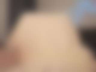 Show de cam en vivo con Amanda - Small Tits en Camsoda