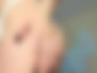 Live cam show with Amanda - HD on Camsoda