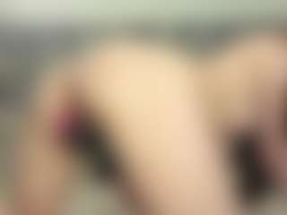Live cam show with Amanda - No Drinking on camwithhim.com