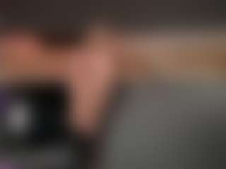 yoursecretloveee's Live Sex Cam Show
