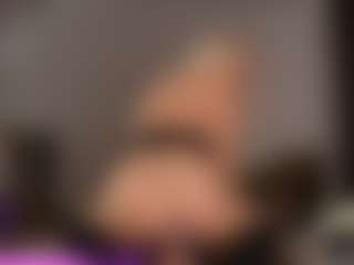 yoursecretloveee's Live Sex Cam Show