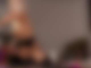 Live cam show with yoursecretloveee - Blonde Hair on Milfs Live