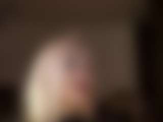 Live cam show with yoursecretloveee - Blonde Hair Petite on CSO-WL