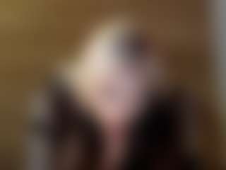 Live cam show with yoursecretloveee - Blonde Hair College on TottyGirls