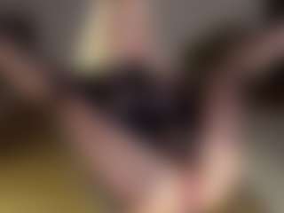 Live cam show with yoursecretloveee - Tittyfuck on googirlz