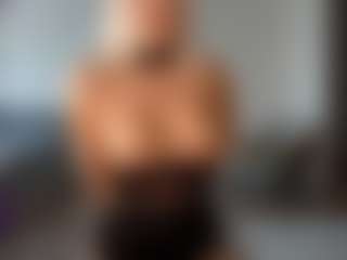 yoursecretloveee's Live Sex Cam Show