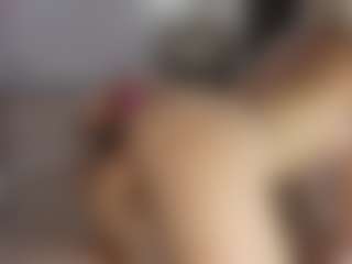 Live cam show with doseofhappiness - Skinny on sexylive.show