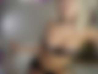 Live cam show with doseofhappiness - Blonde Hair on Camsoda