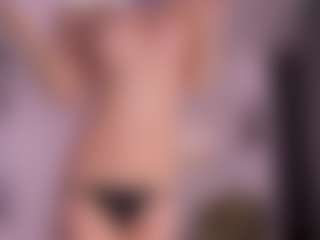 Live cam show with doseofhappiness - Tittyfuck on liverealitysex.com