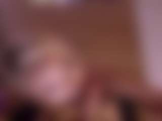 Live cam show with doseofhappiness - Tittyfuck on Hubzter Live