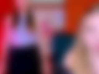 Live cam show with teya-starling - Tease on Camiplay Live