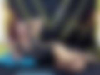 Live cam show with AGATHA-FIT - Athletic MILF on Hubzter Live