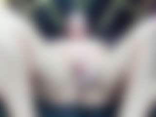 AGATHA-FIT MILF webcam performer live streaming