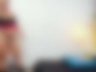 AGATHA-FIT MILF webcam performer live streaming