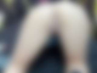 AGATHA-FIT's Live Sex Cam Show
