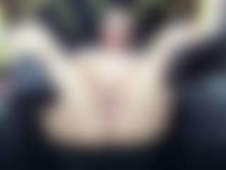Live cam show with AGATHA-FIT - Granny on Strip Flash - Live Sex Shows