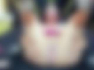 AGATHA-FIT's Live Sex Cam Show